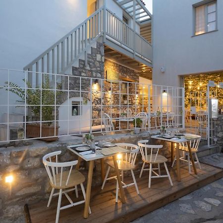 העיירה סקיאתוס L Anima Boutique Suites מראה חיצוני תמונה