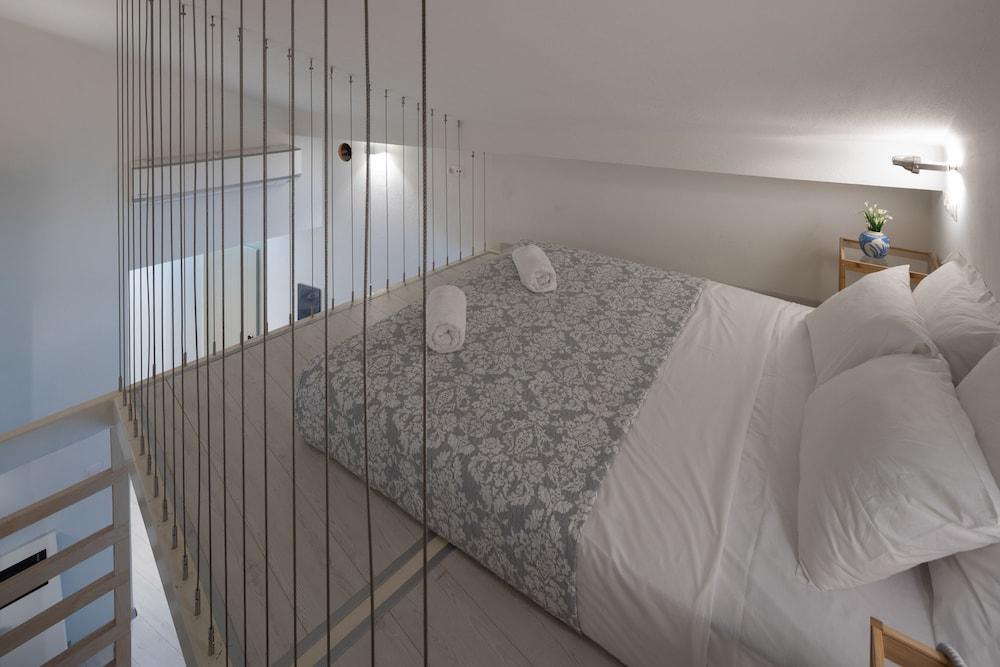 העיירה סקיאתוס L Anima Boutique Suites מראה חיצוני תמונה