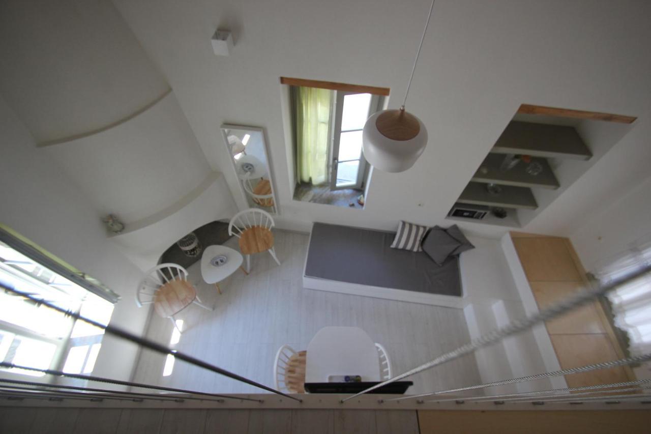 העיירה סקיאתוס L Anima Boutique Suites מראה חיצוני תמונה