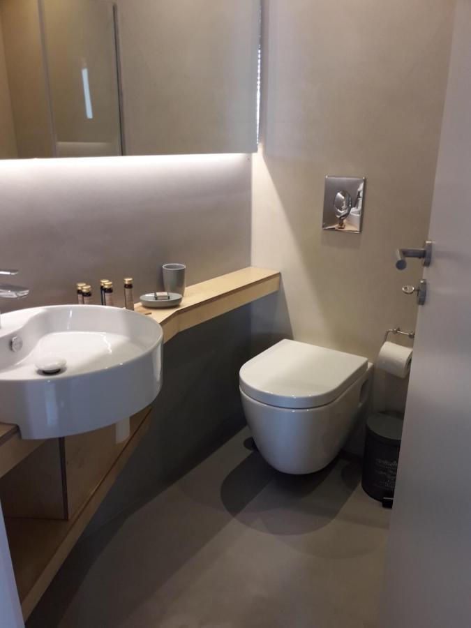 העיירה סקיאתוס L Anima Boutique Suites מראה חיצוני תמונה