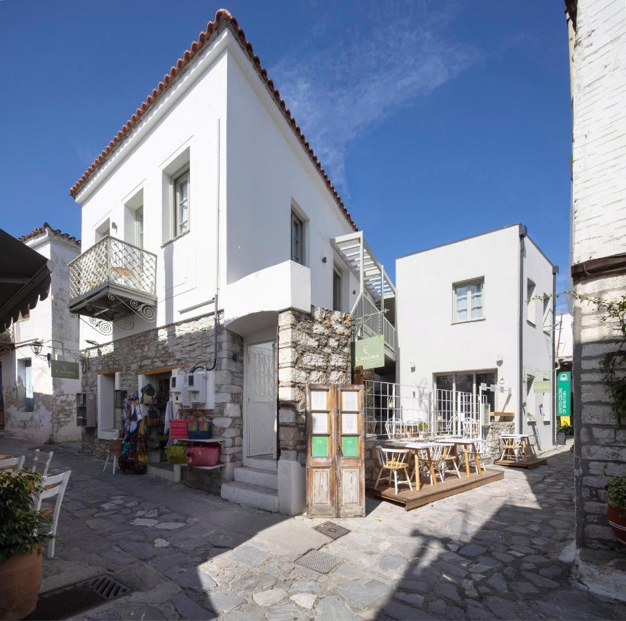 העיירה סקיאתוס L Anima Boutique Suites מראה חיצוני תמונה